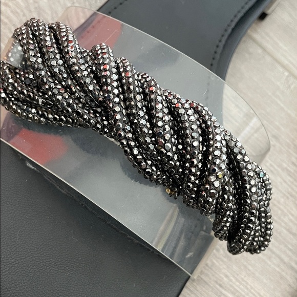 BCBGeneration Black and White Braided Slide Sandals size 7 - Picture 3 of 9